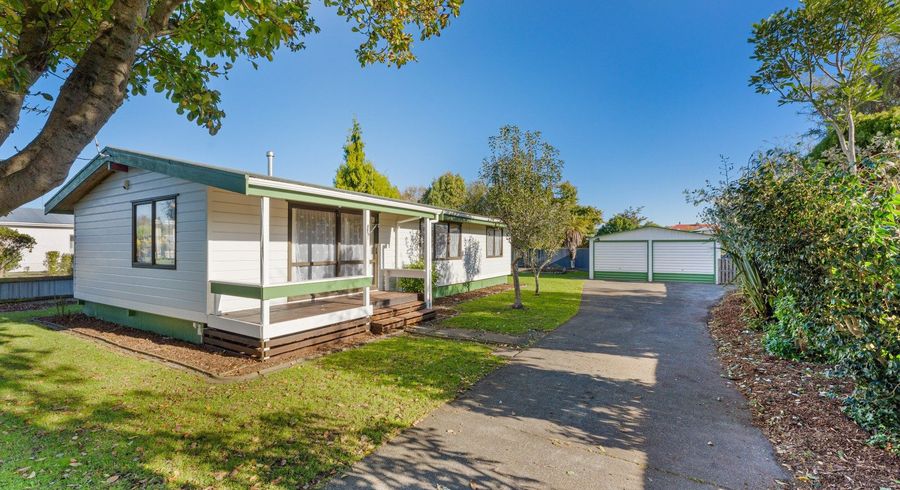  at 31 Field Street, Aramoho, Whanganui, Manawatu / Whanganui