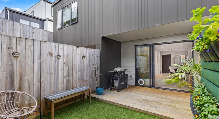 at 15/18 Hewlett Road, Massey, Waitakere City, Auckland