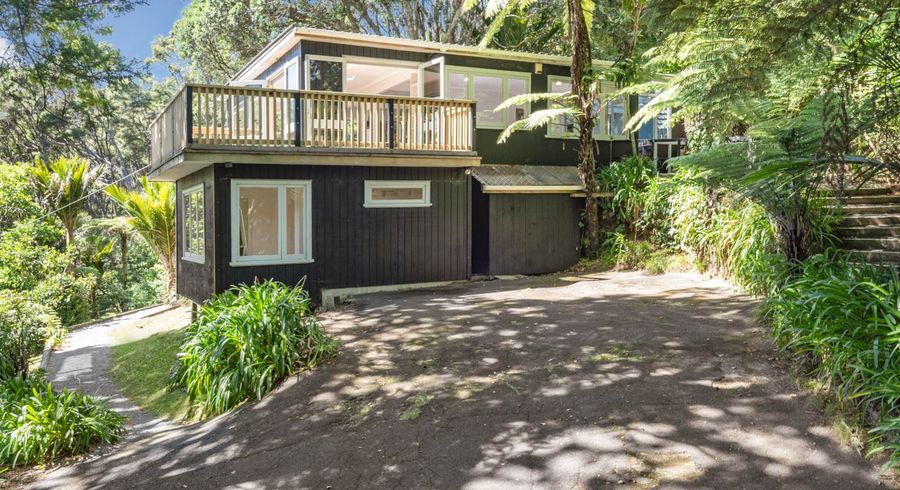  at 260 Huia Road, Titirangi, Auckland