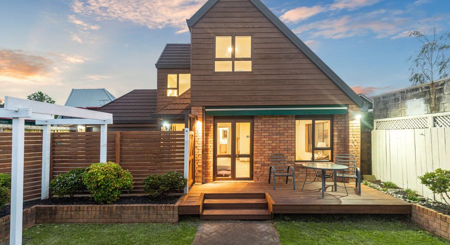  at 2/38 Green Lane East, Remuera, Auckland