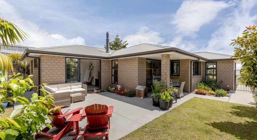  at 13 Island View Heights, Coastlands, Whakatāne