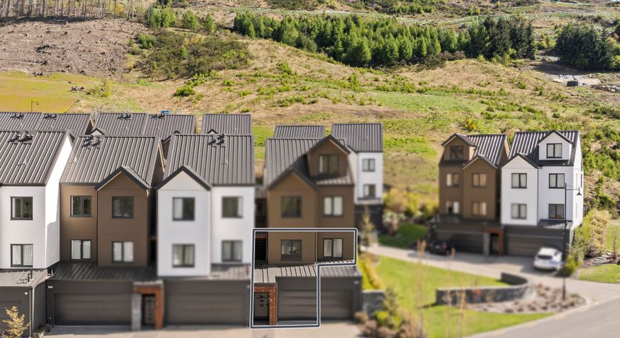  at 1/18 Bullendale Drive, Arthurs Point, Queenstown-Lakes, Otago