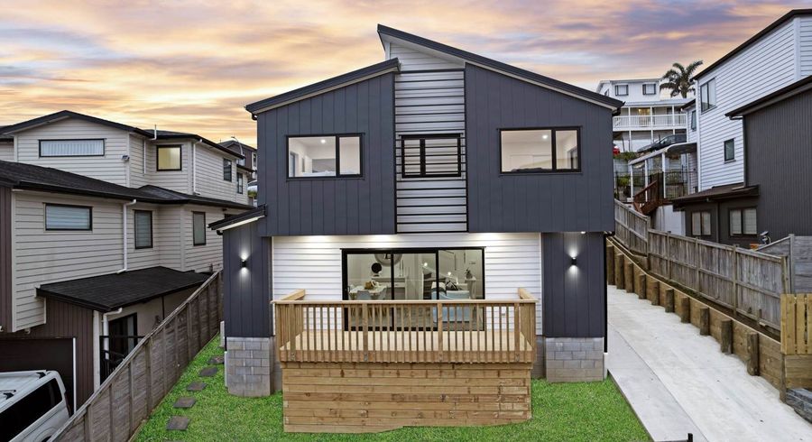  at 9A Lawson Creek Street, Massey, Waitakere City, Auckland