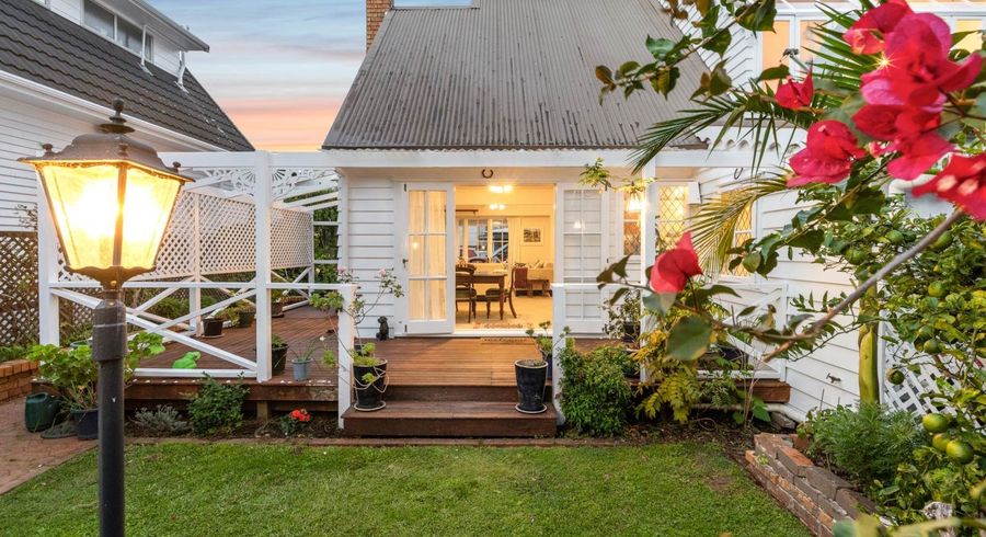  at 9 Lombard Street, Saint Heliers, Auckland City, Auckland