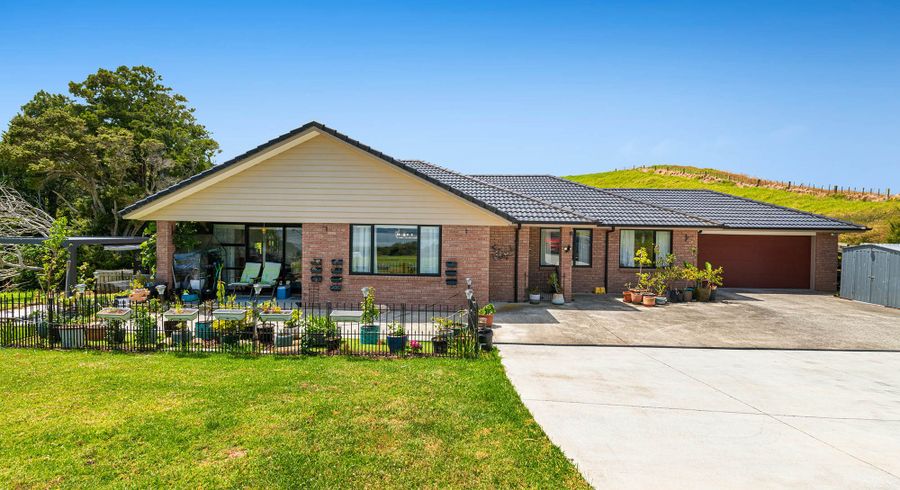  at 3390C Kaipara Coast Highway, Kaukapakapa, Rodney, Auckland