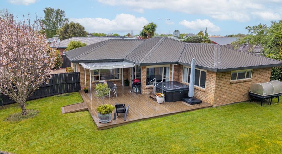  at 43 Bouverie Crescent, Flagstaff, Hamilton, Waikato
