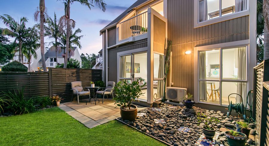  at 18/33 School Road, Kingsland, Auckland