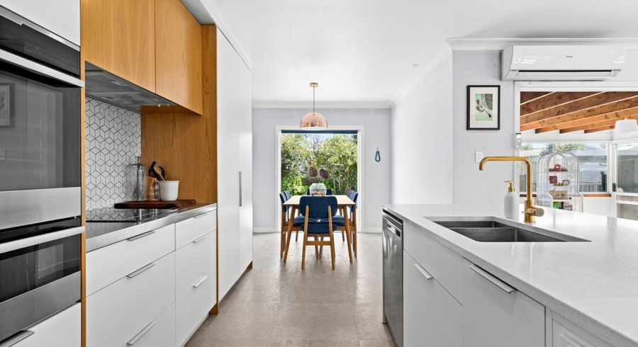  at 1100 Allenby Street, Akina, Hastings, Hawke's Bay