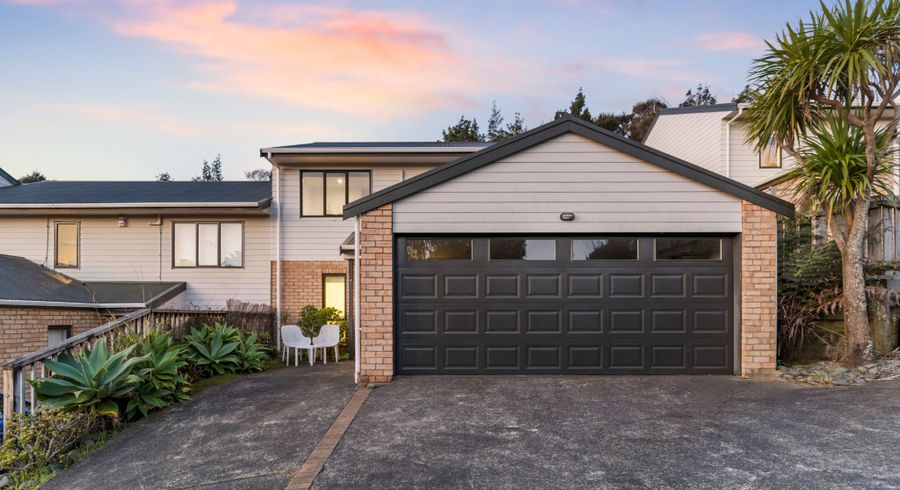  at 27 Soldiers Bay Place, Birkenhead, Auckland