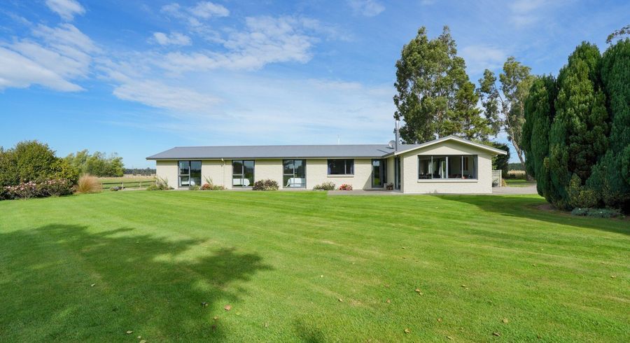  at 239 Pomona Road East, Makarewa, Invercargill