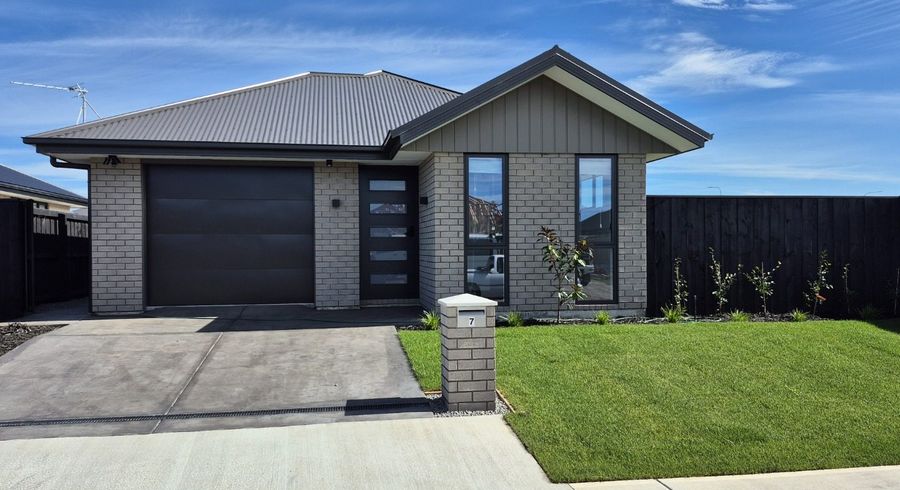  at 7 Weaver Street, Ravenswood, Waimakariri, Canterbury