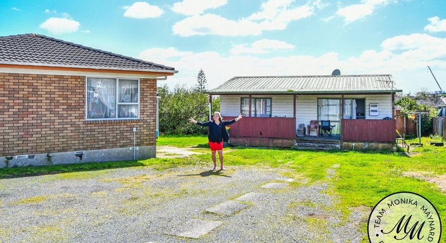  at 11 Darnell Crescent, Clover Park, Auckland