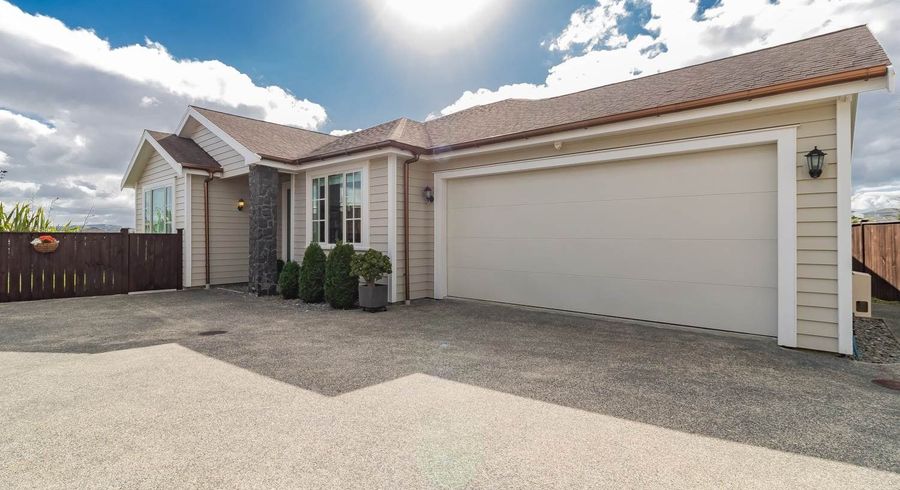  at 18 Gumdigger Rise, Silverdale, Silverdale