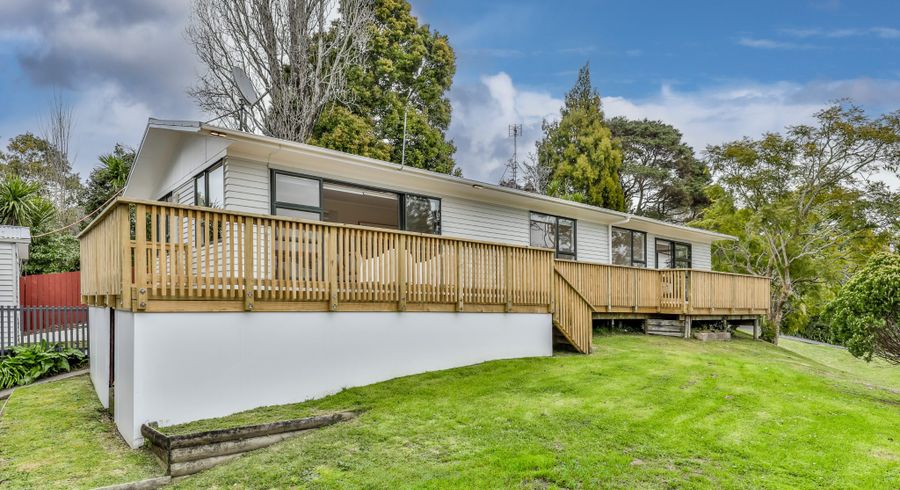  at 33 Cron Avenue, Te Atatu South, Waitakere City, Auckland
