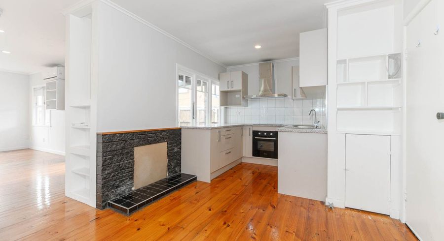  at 70 Hobsonville Road, West Harbour, Waitakere City, Auckland
