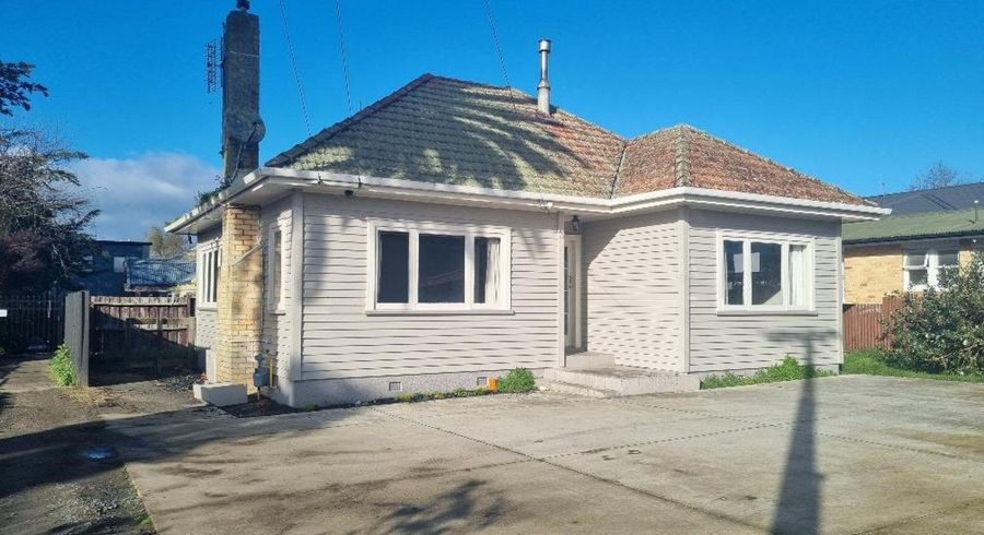  at 84B Clyde Street, Hamilton East, Hamilton