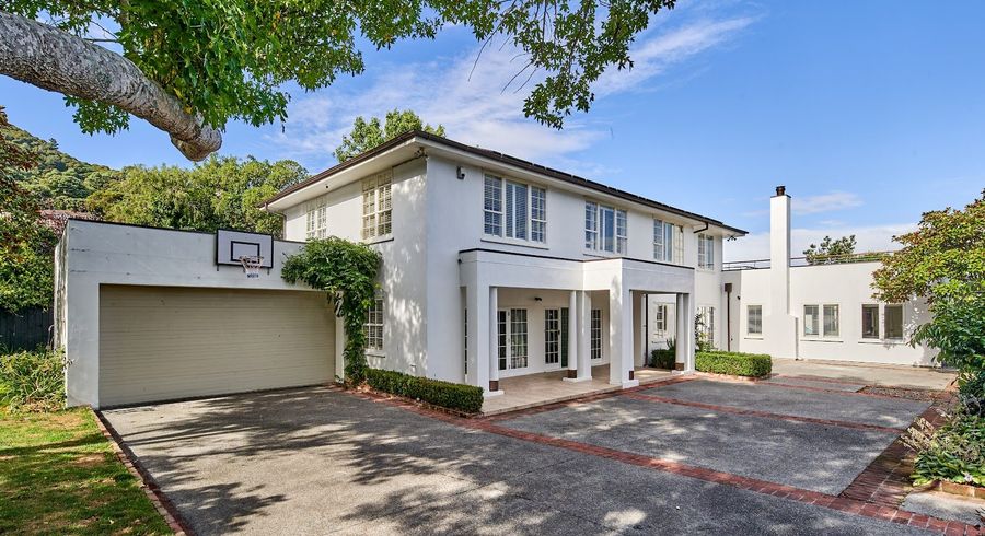  at 25 Cheviot Road, Lowry Bay, Lower Hutt, Wellington