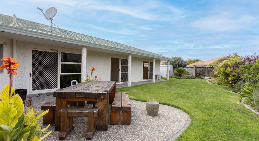  at 9 Knightsbridge Place, Taradale, Napier, Hawke's Bay