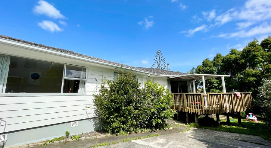  at 4 Orton Street, Glenfield, North Shore City, Auckland