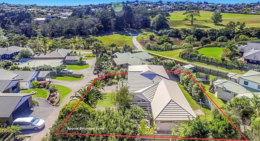  at 41 Unsworth Drive, Unsworth Heights, North Shore City, Auckland