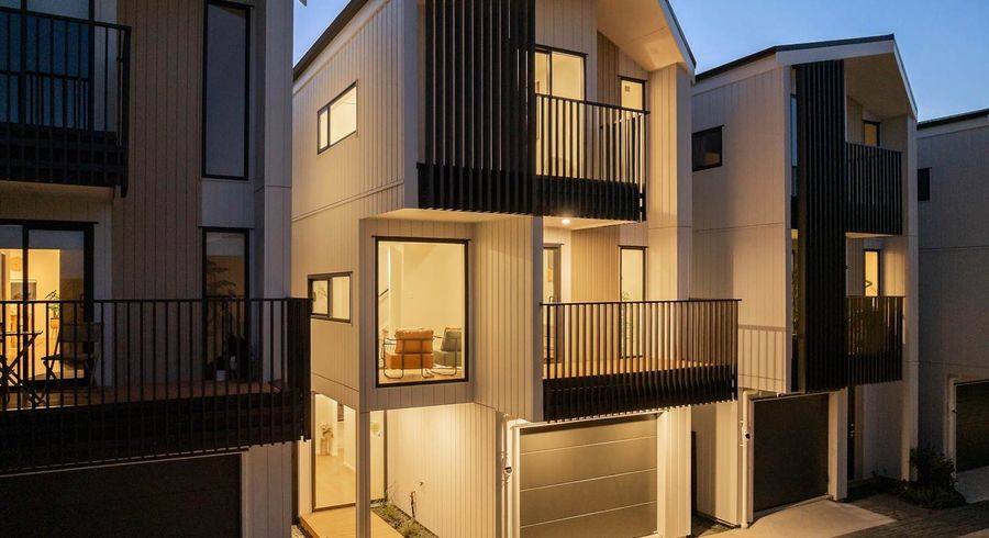  at 10B White Heron Drive, Massey, Waitakere City, Auckland