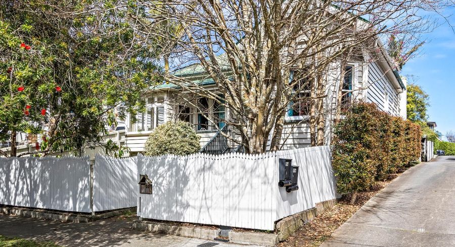  at 11 Royal Terrace, Sandringham, Auckland
