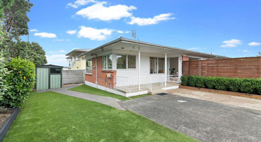  at 1/13 Esmonde Road, Takapuna, Auckland