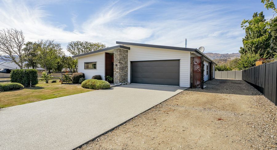  at 54 Stratford Drive, Mount Pisa, Cromwell, Central Otago, Otago