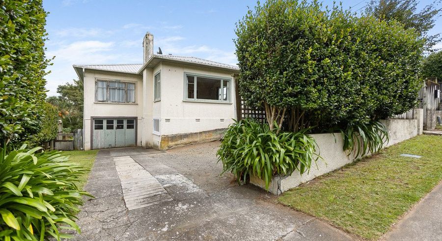  at 6 Awanui Street, Merrilands, New Plymouth