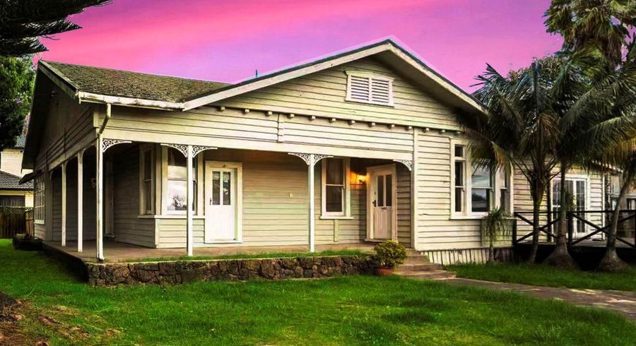  at 2 Morris Avenue, Papatoetoe, Manukau City, Auckland