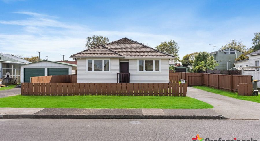  at 18B Alexander Street, Papakura, Papakura