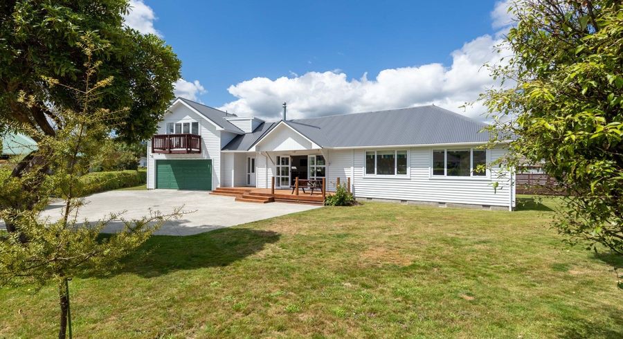  at 12 Thackeray Street, Trentham, Upper Hutt, Wellington
