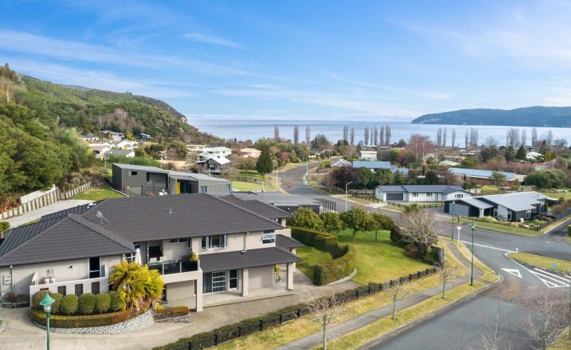  at 1 Locheagles Rise, Kinloch, Taupō