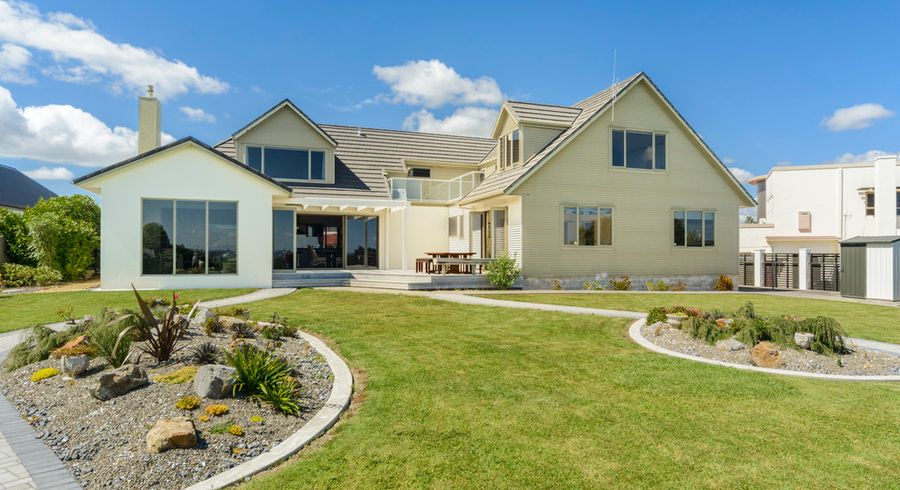  at 27 The Strand, Fitzherbert, Palmerston North