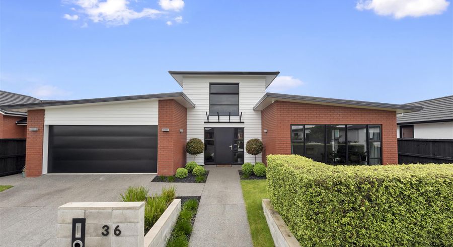  at 36 Helen June Avenue, Flagstaff, Hamilton