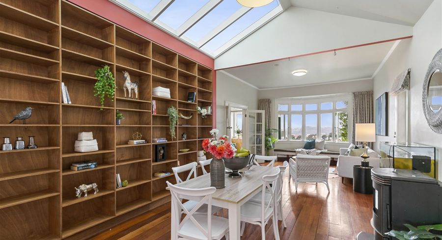  at 17 Fairview Crescent, Kelburn, Wellington