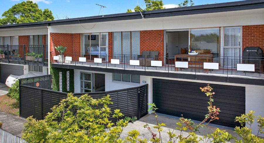 at 3/8 Wolsley Avenue, Milford, North Shore City, Auckland