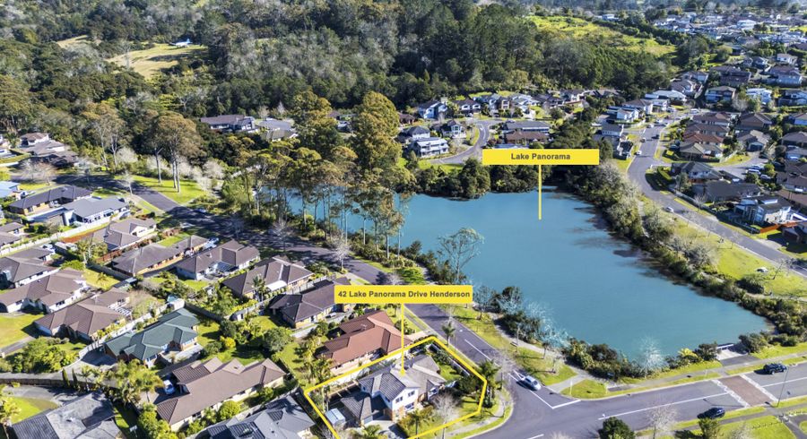  at 42 Lake Panorama Drive, Henderson, Waitakere City, Auckland