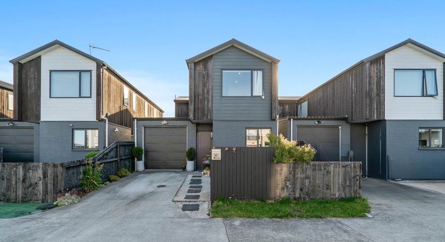  at 42 Dignity Street, Papakura, Papakura, Auckland