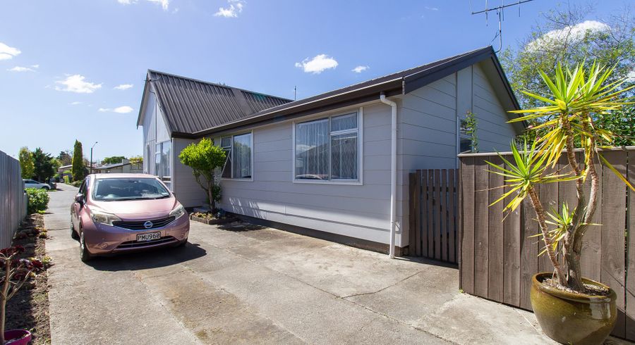  at 3 Tiffen Place, Greenmeadows, Napier