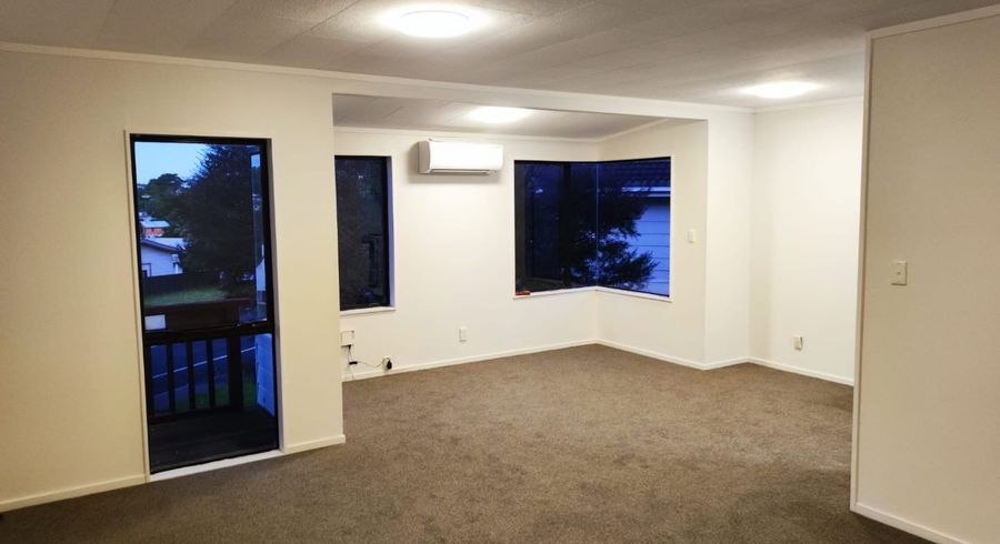  at 75 Trias Road, Totara Vale, Auckland