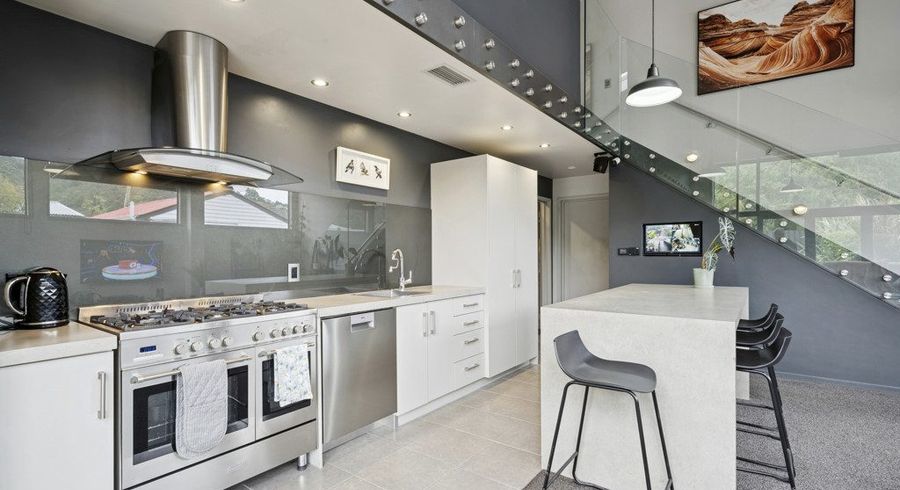  at 15 George Street, Stokes Valley, Lower Hutt, Wellington