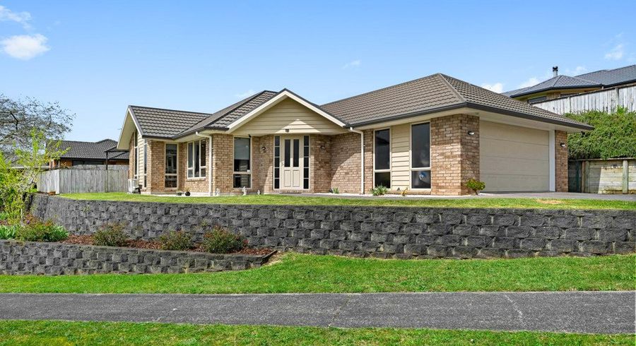  at 4 Everton Place, Grandview Heights, Hamilton