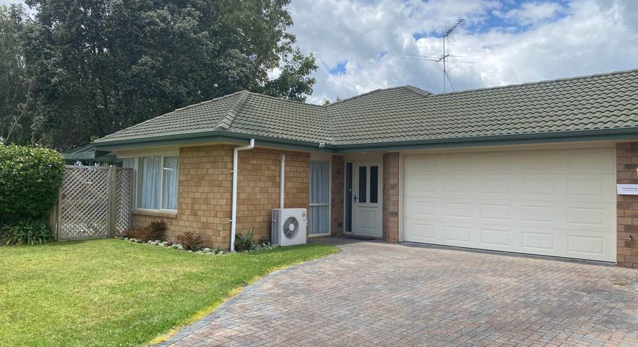 at 2 Longford Park Drive, Takanini, Auckland