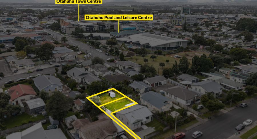  at 8a & 8b Nikau Road, Otahuhu, Auckland City, Auckland