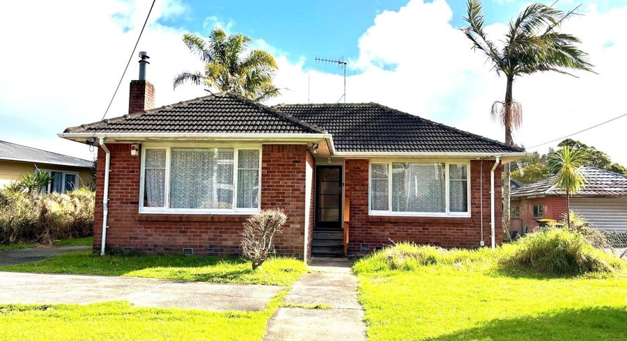  at 212 Lake Road, Northcote, North Shore City, Auckland