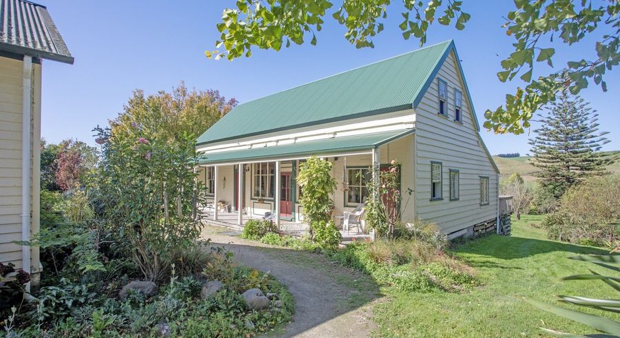  at 2269 State Highway 2, Te Hauke, Te Hauke