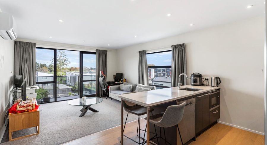  at 204/69D Hall Avenue, Mangere, Manukau City, Auckland