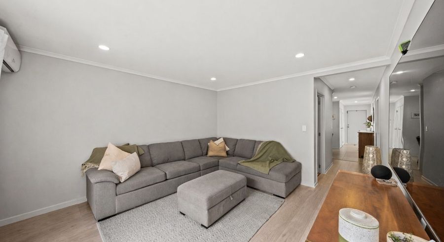  at 9 Akeake Lane, Manurewa, Manukau City, Auckland