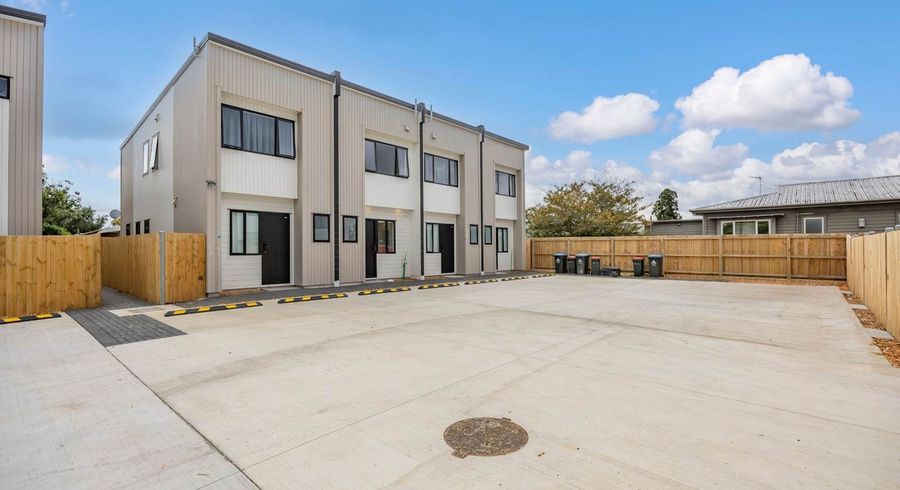  at 3/12 Camp Road, Mount Wellington, Auckland City, Auckland